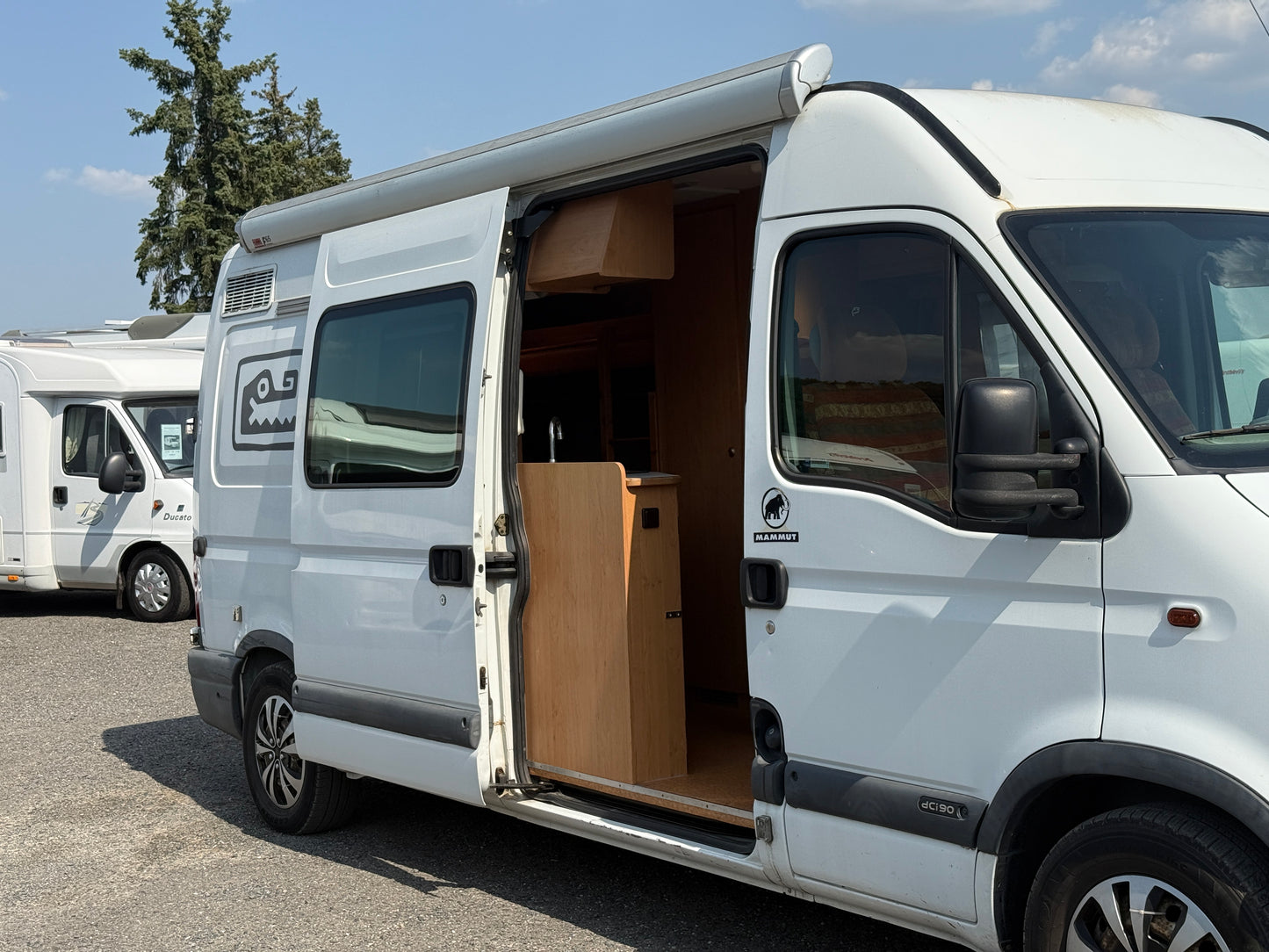 Renault KRS, markýza, držák kol (vada motoru)