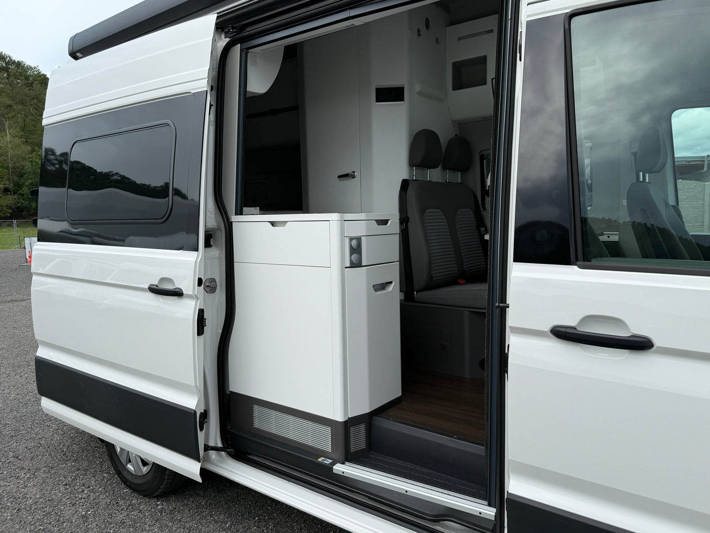VW Grand California, 2x klimatizace, DSG, Duo Control