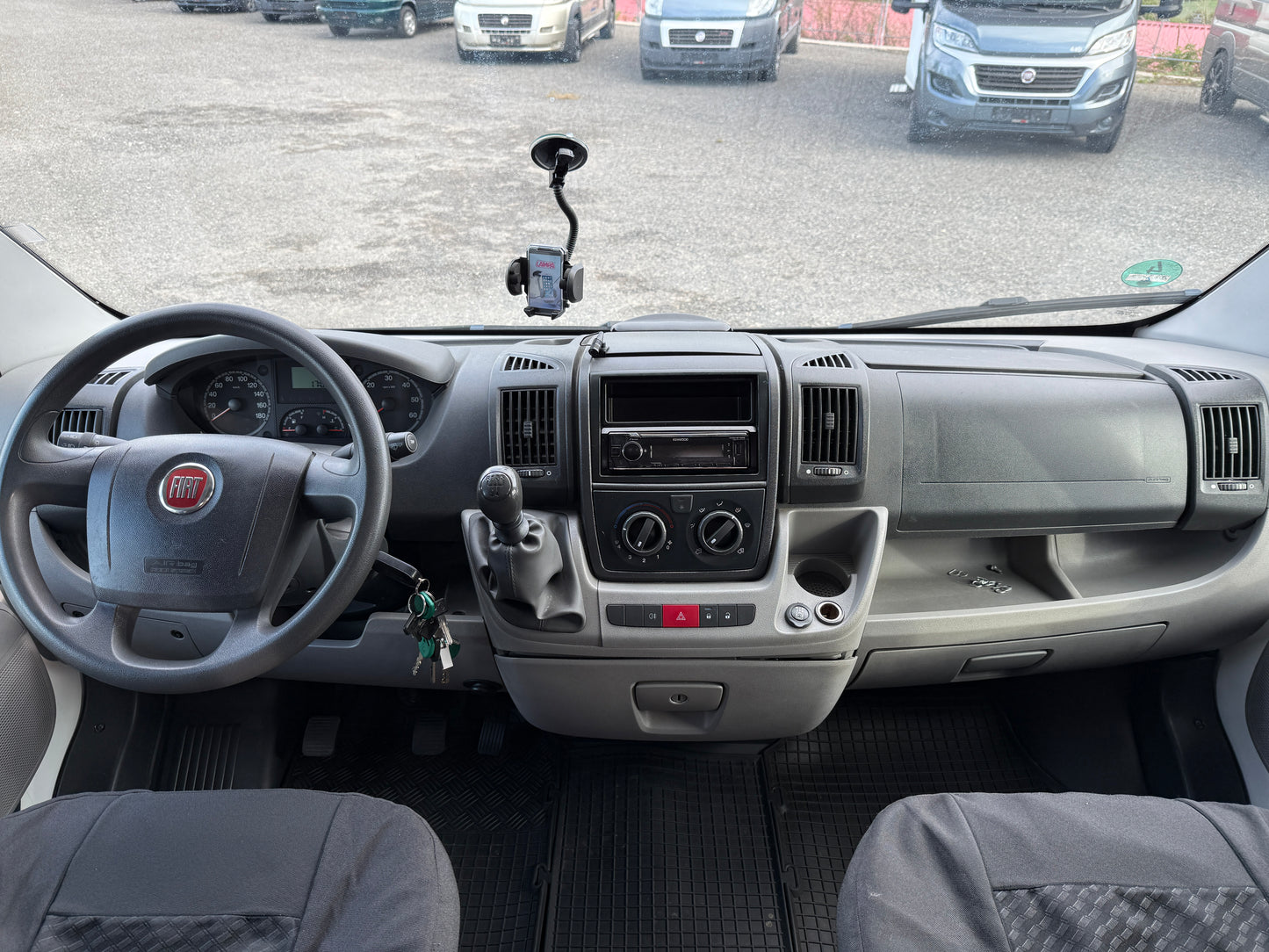 Elnagh Baron 350 - Truma combi, XXL garáž, markýza