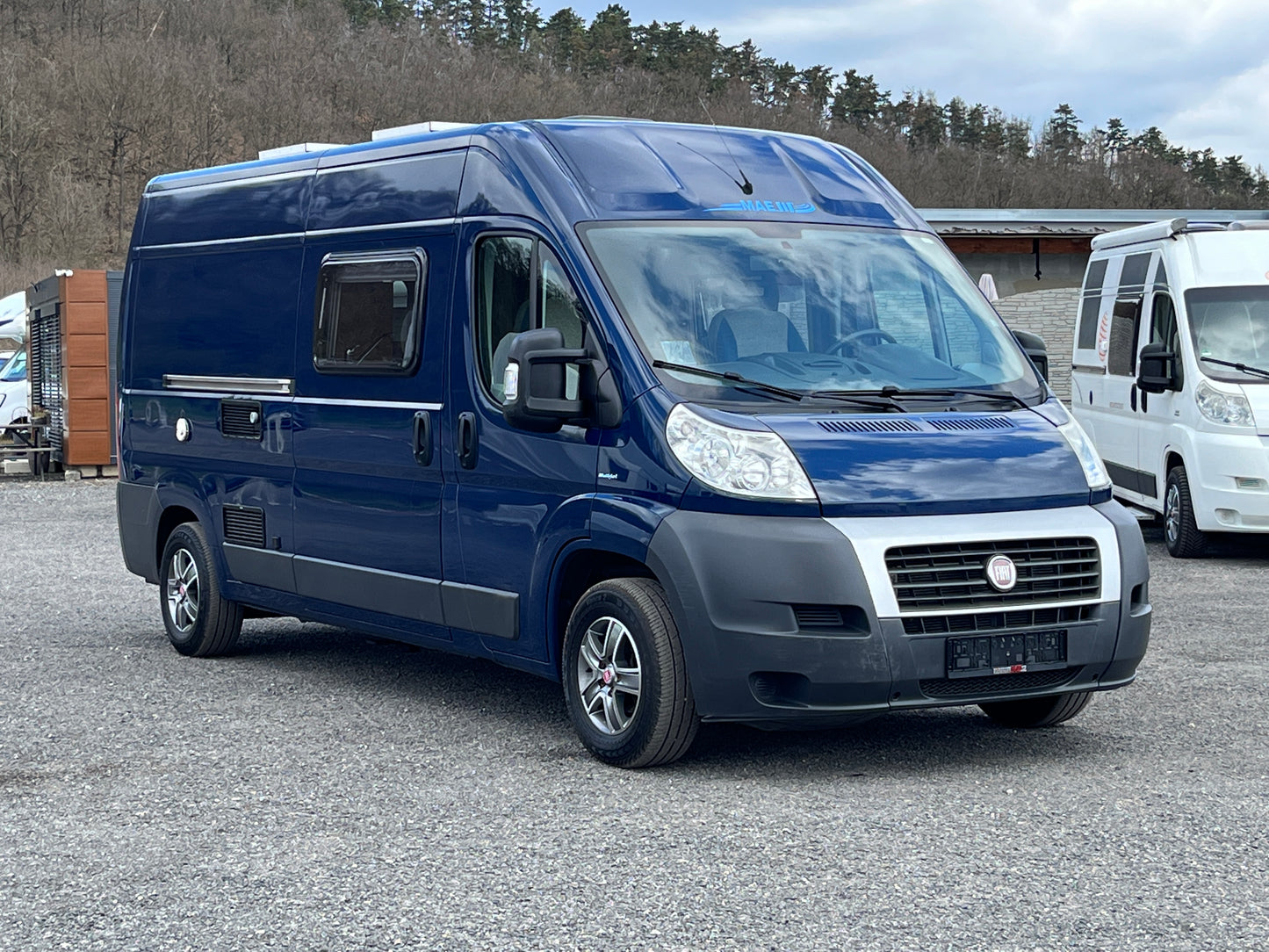 Obytné auto Maeji, 3.0l, L3H2
