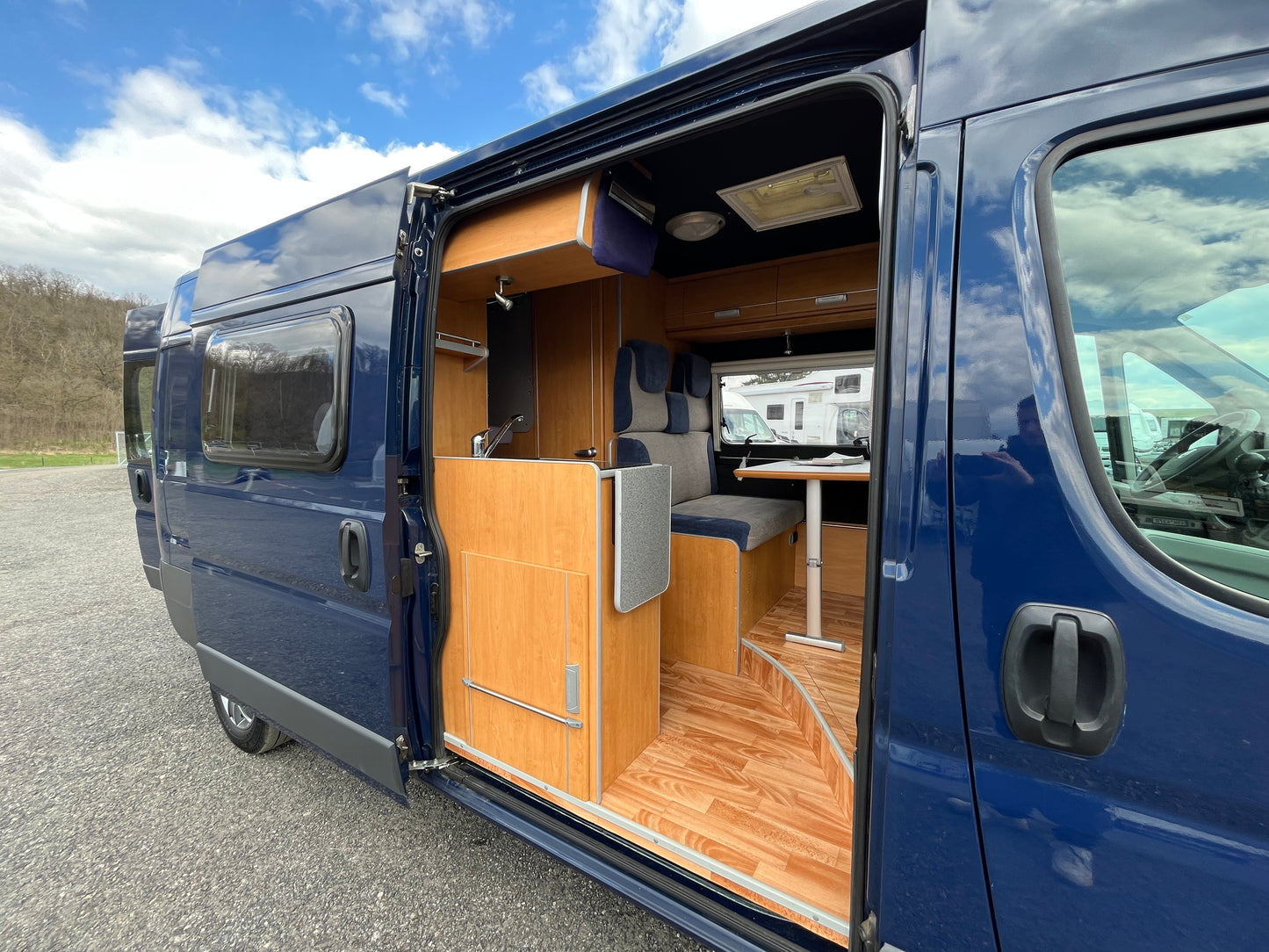 Obytné auto Maeji, 3.0l, L3H2