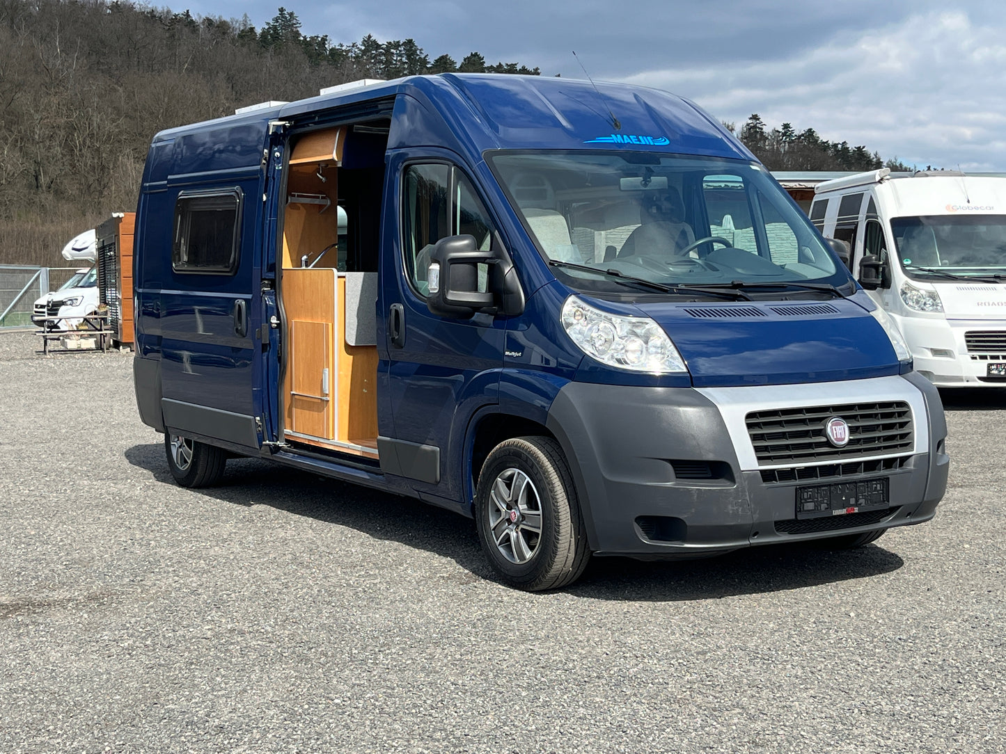 Obytné auto Maeji, 3.0l, L3H2