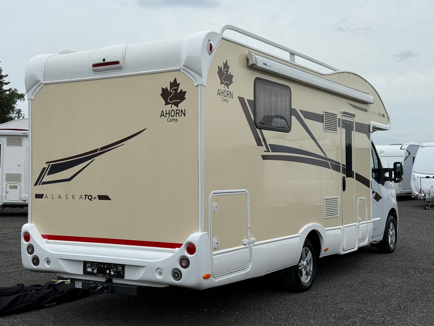 Renault Ahorn Alaska, markýza, zimní paket