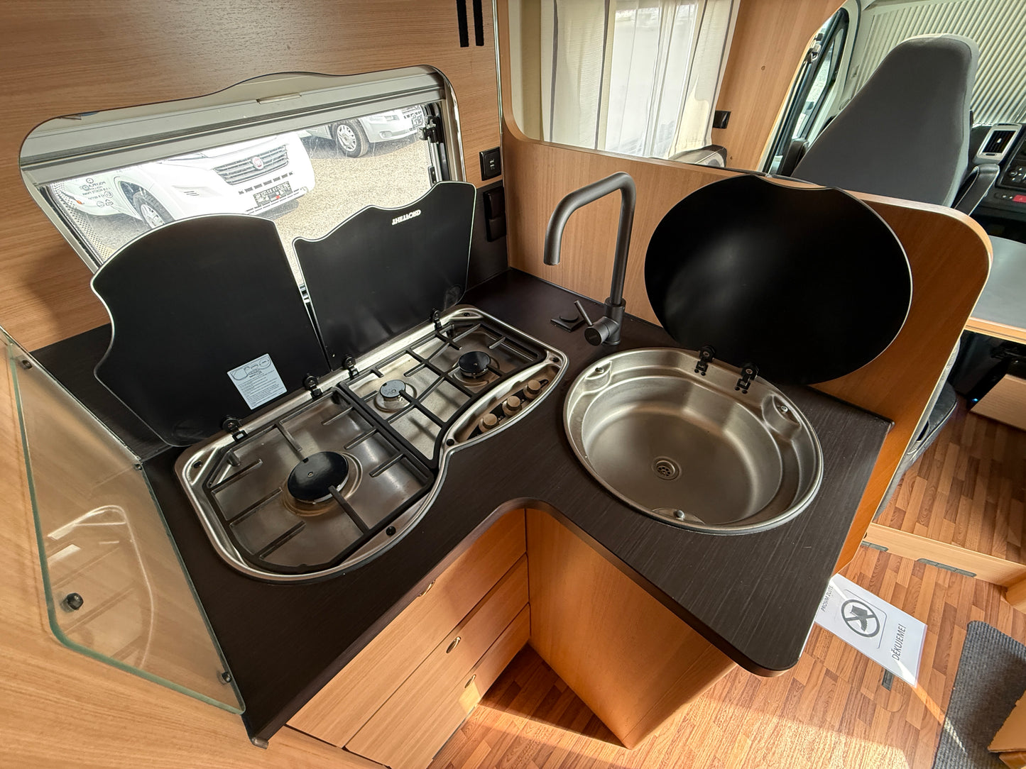 LMC Breezer, 3x solár, 2x topení LPG a Diesel, 2x klimatizace, 2017, 2.3 jtd