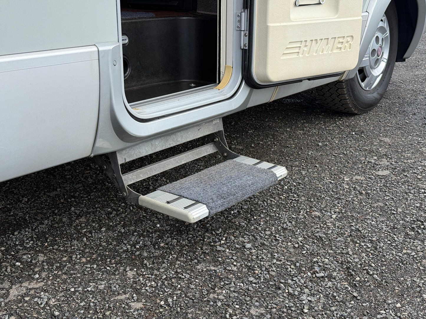 Hymer B 514 CL, 3.0 jtd, Truma, držák kol, markýza