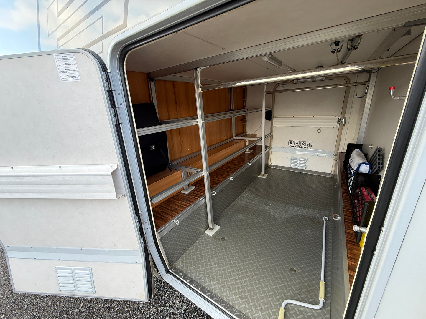 Hymer B 514 CL, 3.0 jtd, Truma, držák kol, markýza