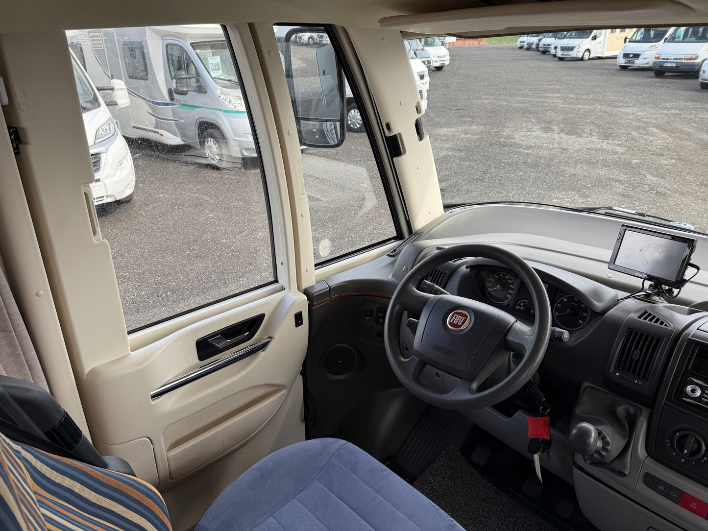 Hymer B 514 CL, 3.0 jtd, Truma, držák kol, markýza