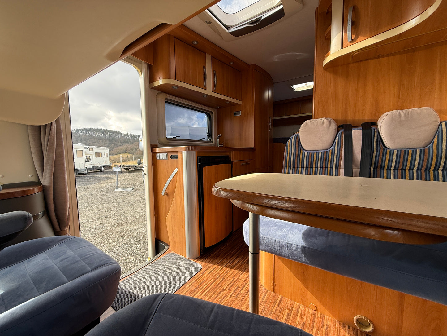 Hymer B 514 CL, 3.0 jtd, Truma, držák kol, markýza