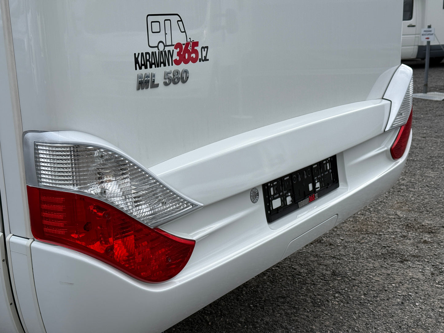 Hymer 580 MLT, automat, vyhřívané sedadla, markýza, satelit, solár