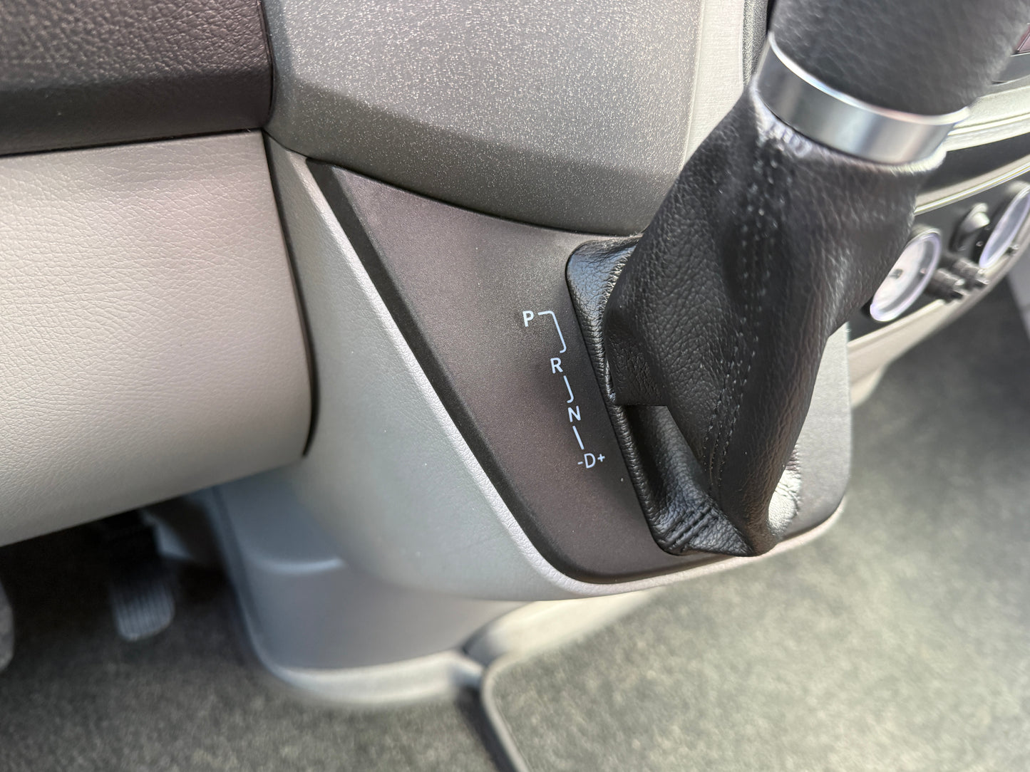 Hymer 580 MLT, automat, vyhřívané sedadla, markýza, satelit, solár