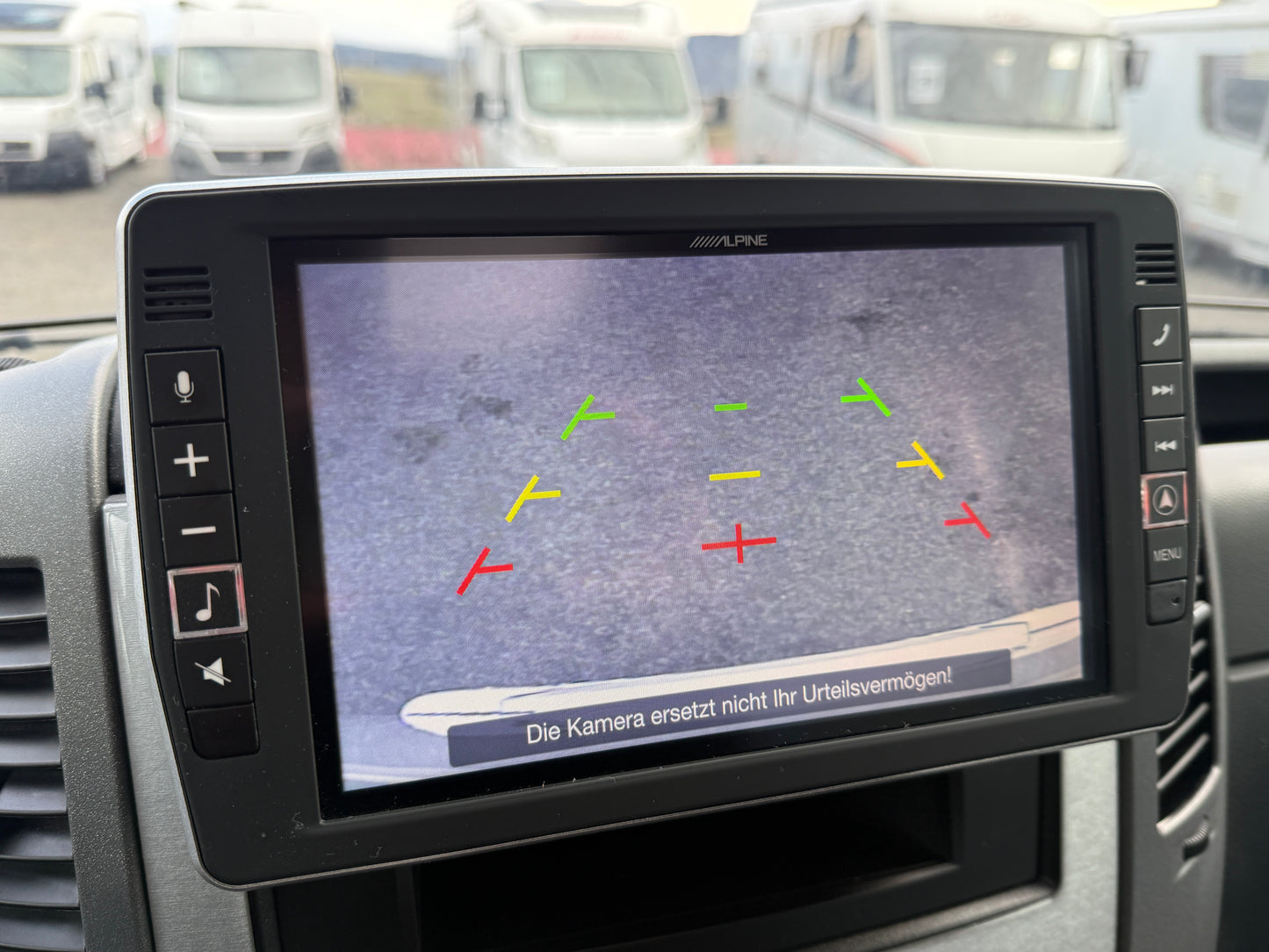 Hymer 580 MLT, automat, vyhřívané sedadla, markýza, satelit, solár