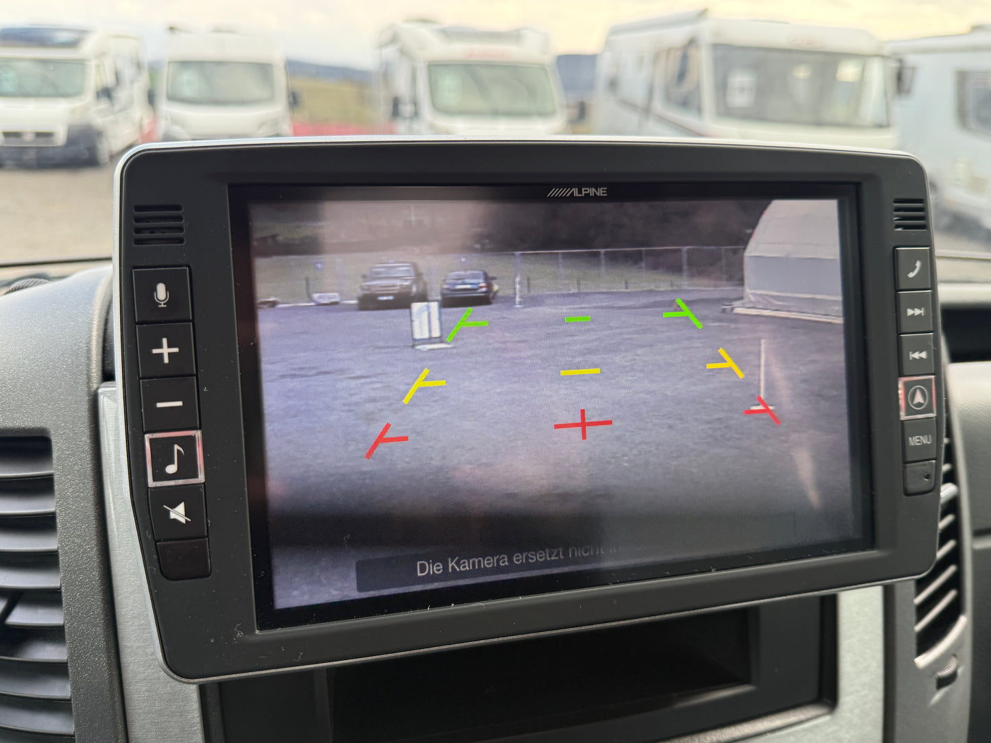 Hymer 580 MLT, automat, vyhřívané sedadla, markýza, satelit, solár