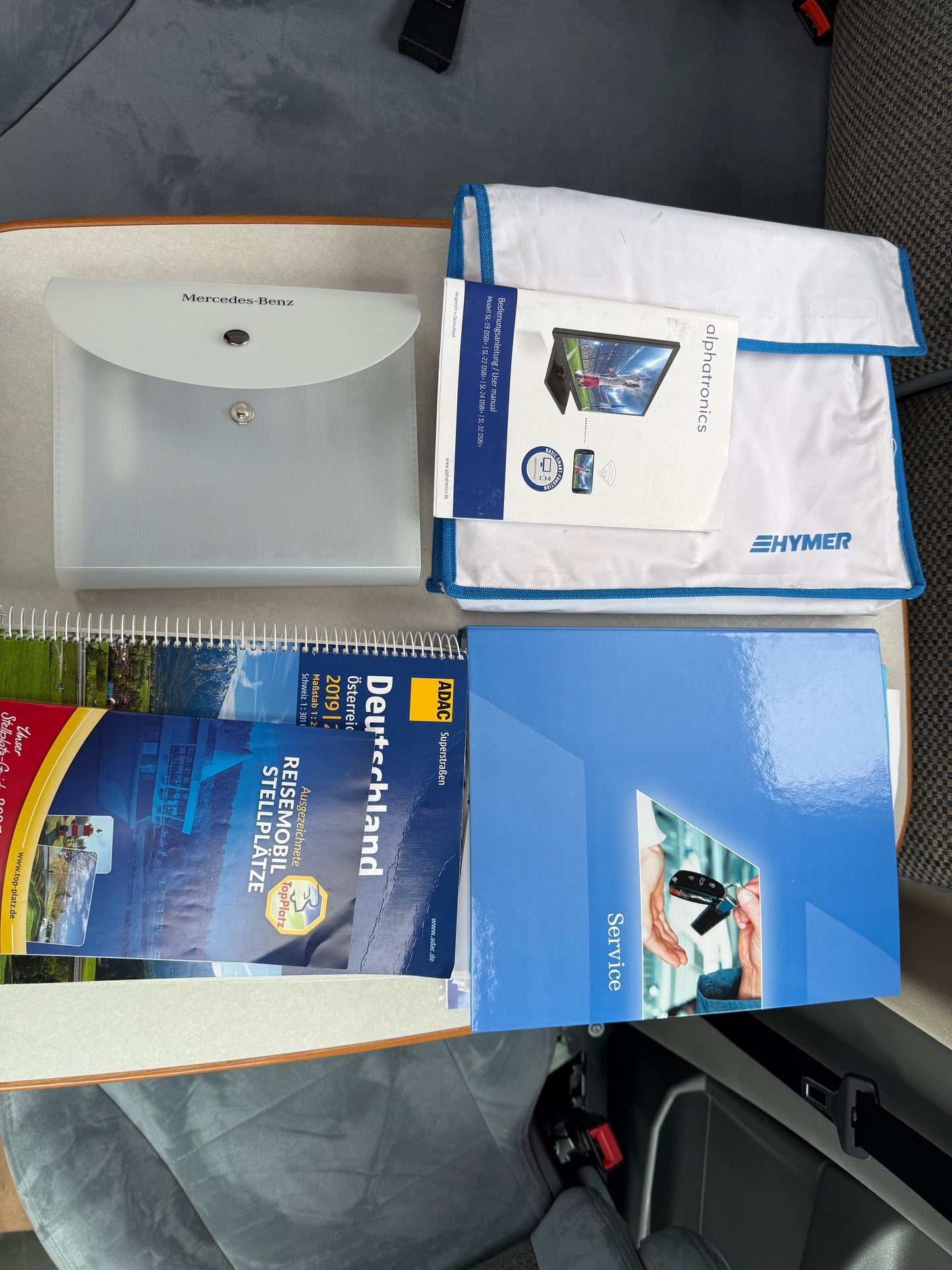 Hymer 580 MLT, automat, vyhřívané sedadla, markýza, satelit, solár