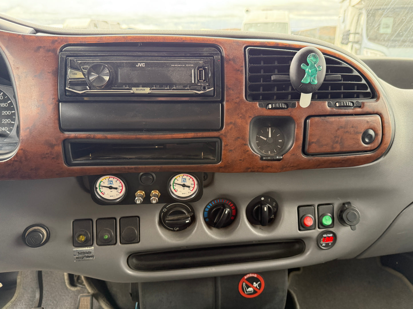 Ford Transit 2,5TD Karman Davis 630