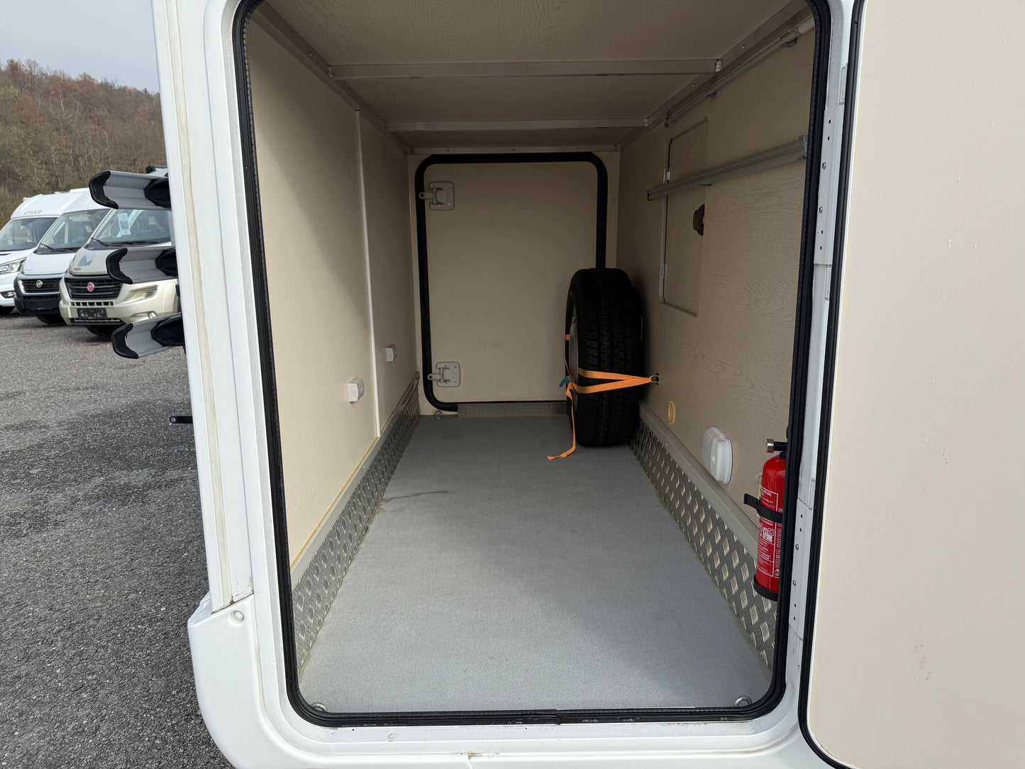 Rimor Seal 95 +, 2021, 14 tis. km, 5 osob REZERVACE