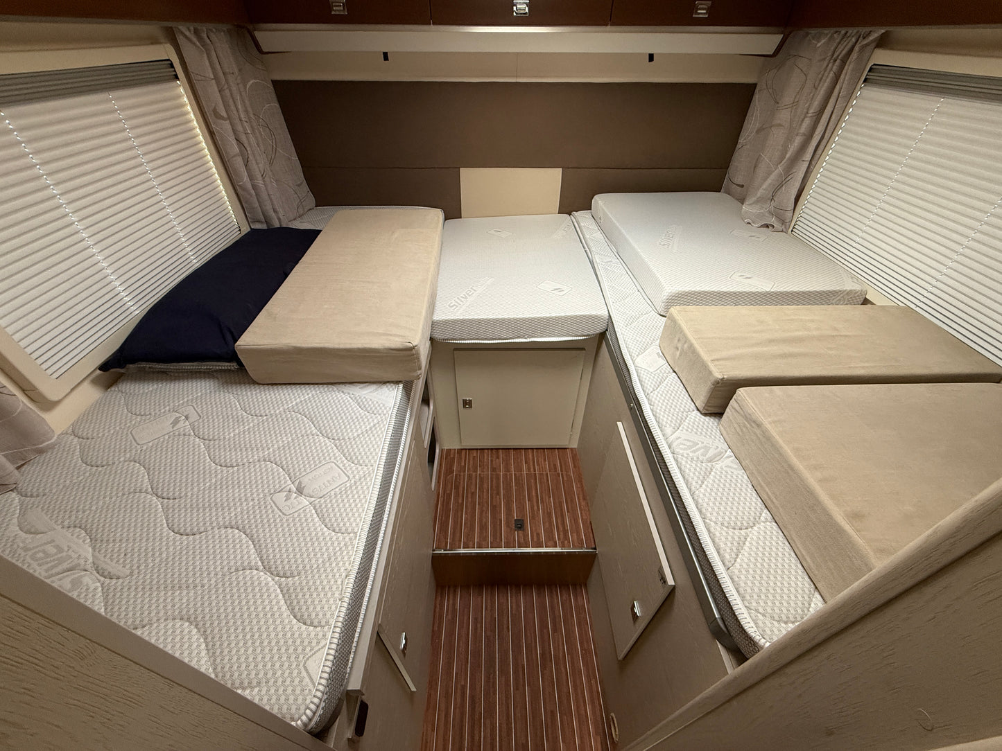 Rimor Seal 95 +, 2021, 14 tis. km, 5 osob REZERVACE