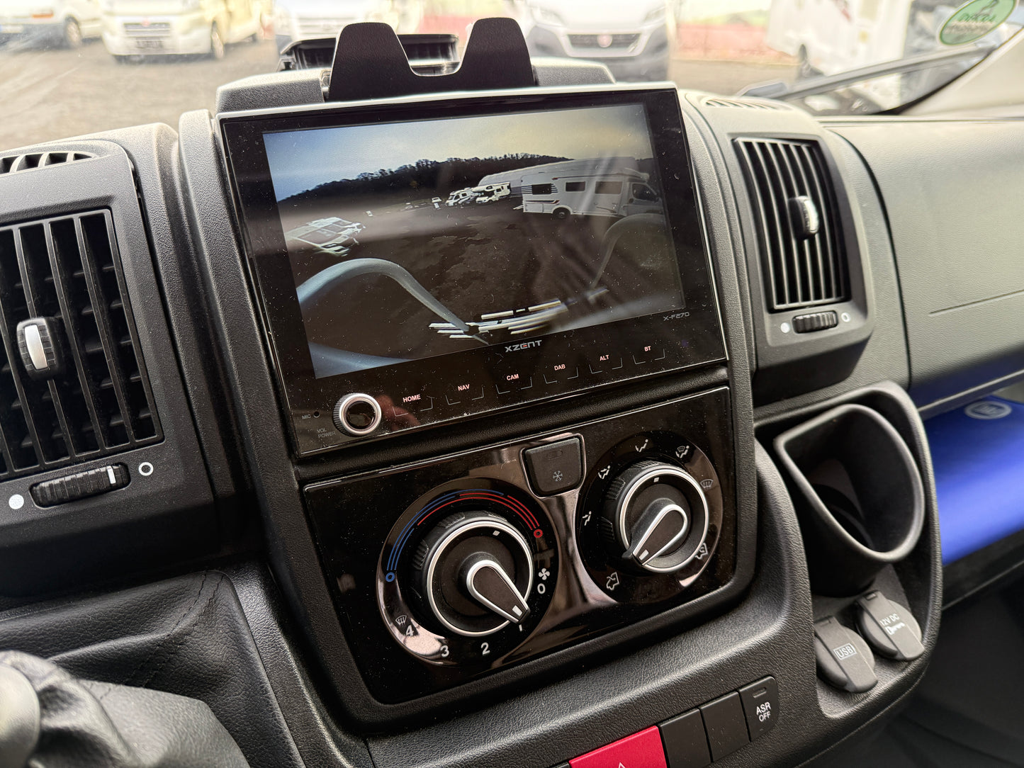 Rimor Seal 95 +, 2021, 14 tis. km, 5 osob REZERVACE