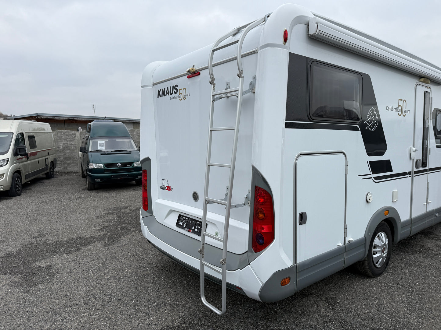 Knaus. 650 TI Limited Edition 50 years, 2011,REZERVACE