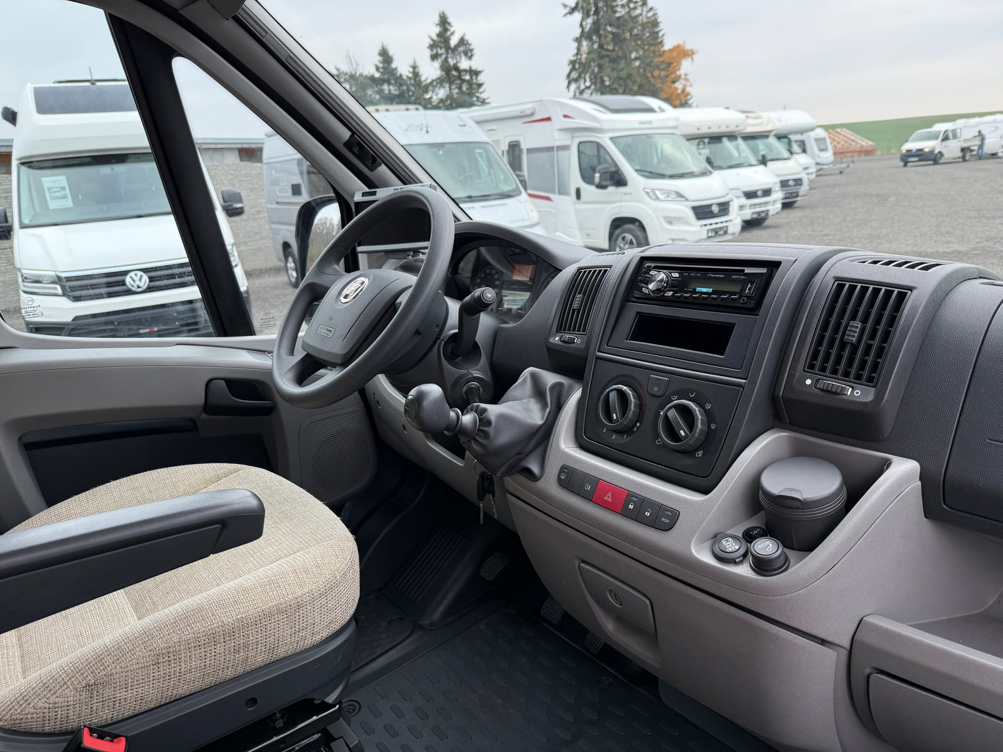 Knaus. 650 TI Limited Edition 50 years, 2011,REZERVACE