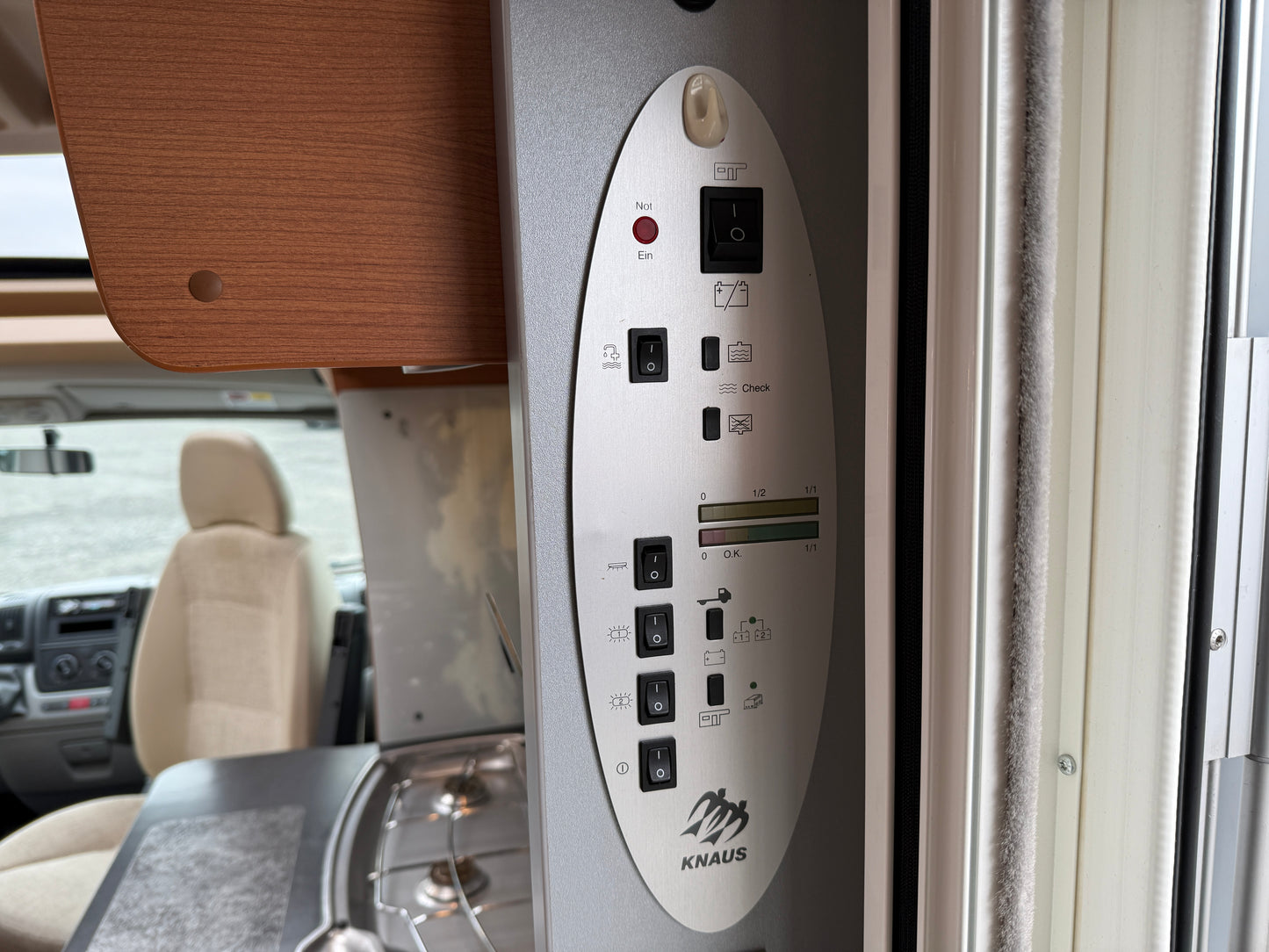 Knaus. 650 TI Limited Edition 50 years, 2011,REZERVACE