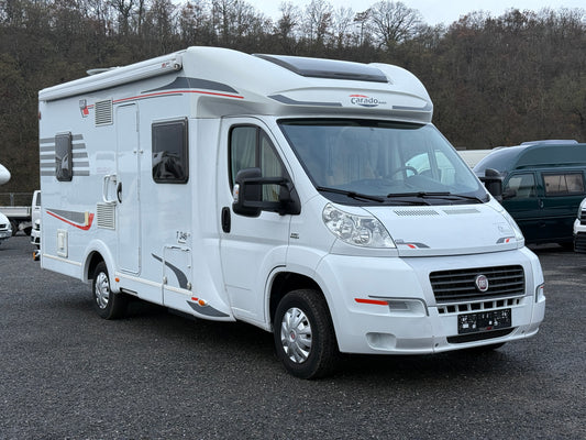 Carado T348, sjížděcí postel, 2012, držák na motorku, Truma