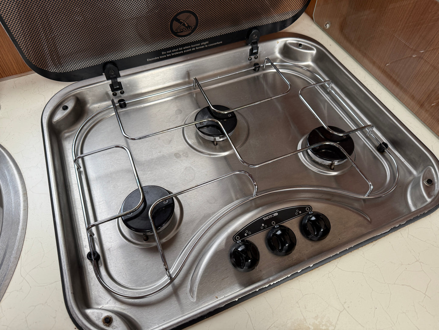 Carado T348, sjížděcí postel, 2012, držák na motorku, Truma