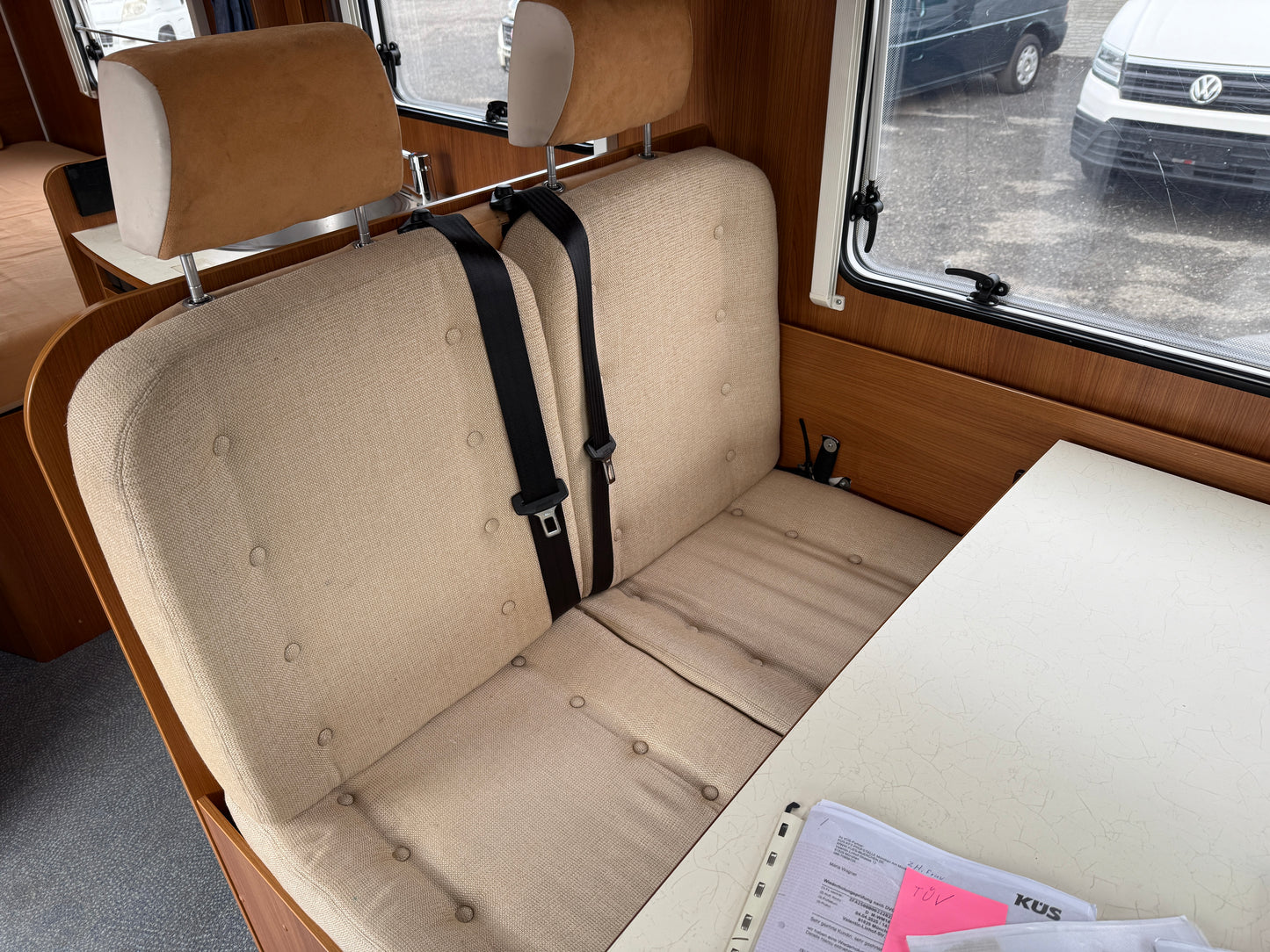 Carado T348, sjížděcí postel, 2012, držák na motorku, Truma