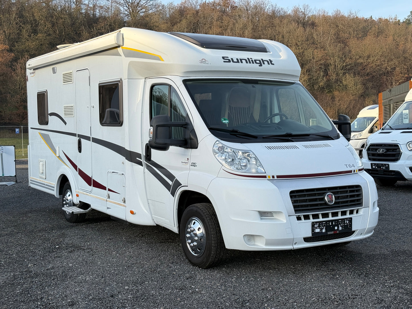 Sunlight T64, 2012, sjížděcí postel, Truma klimatizace, kosmetické vady