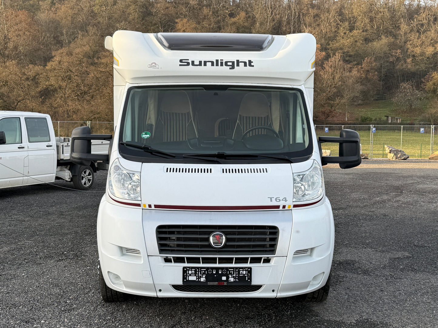 Sunlight T64, 2012, sjížděcí postel, Truma klimatizace, kosmetické vady