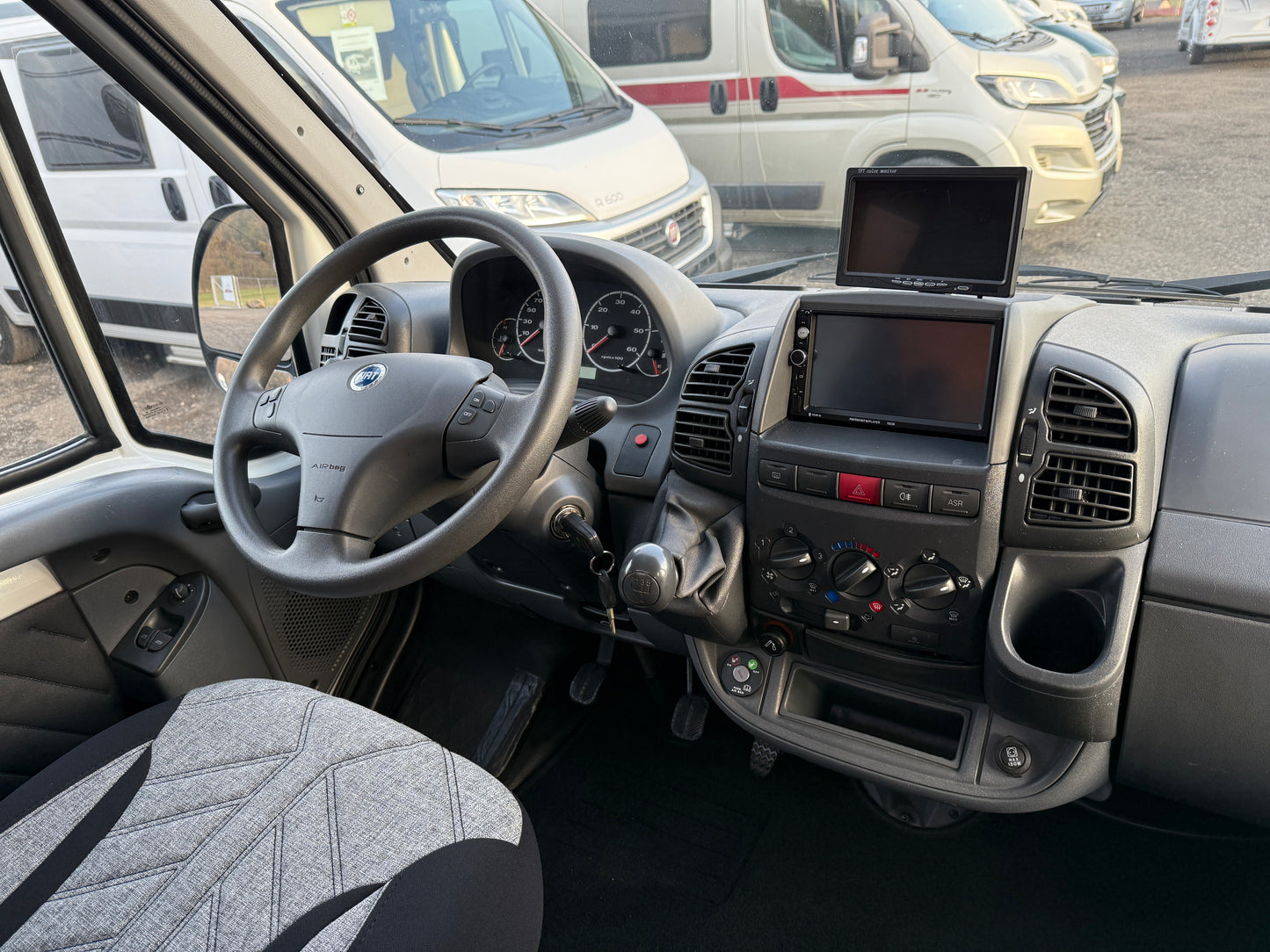 Adria Adriatic, 2007, markýza, Webasto, tažné zařízení, 2.8 jtd