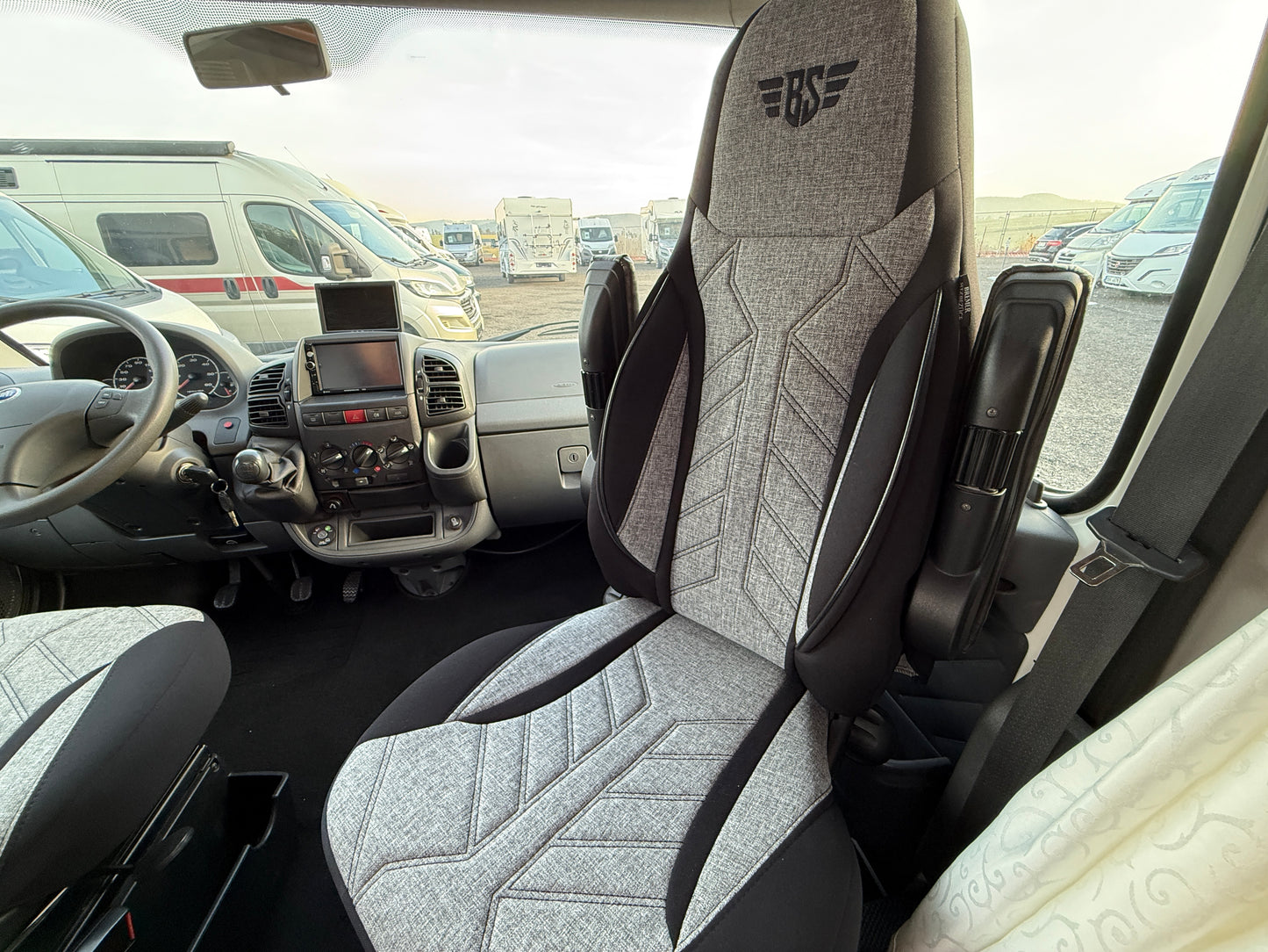 Adria Adriatic, 2007, markýza, Webasto, tažné zařízení, 2.8 jtd