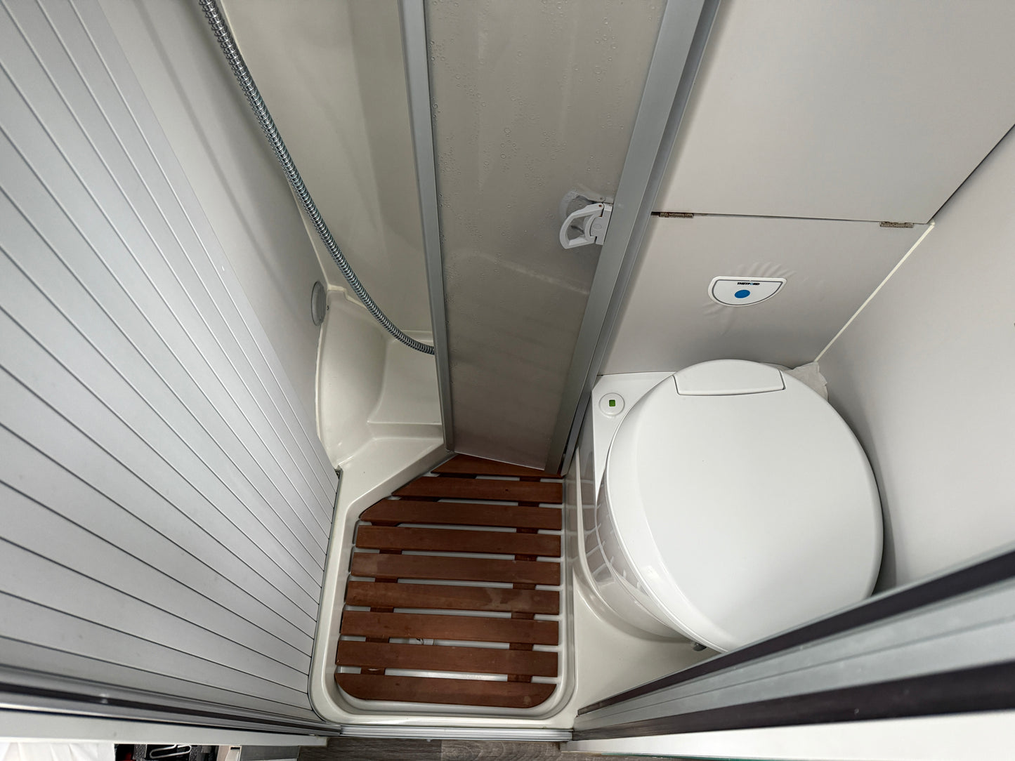 Ahorn 550 VAN, 2021, markýza, Truma diesel