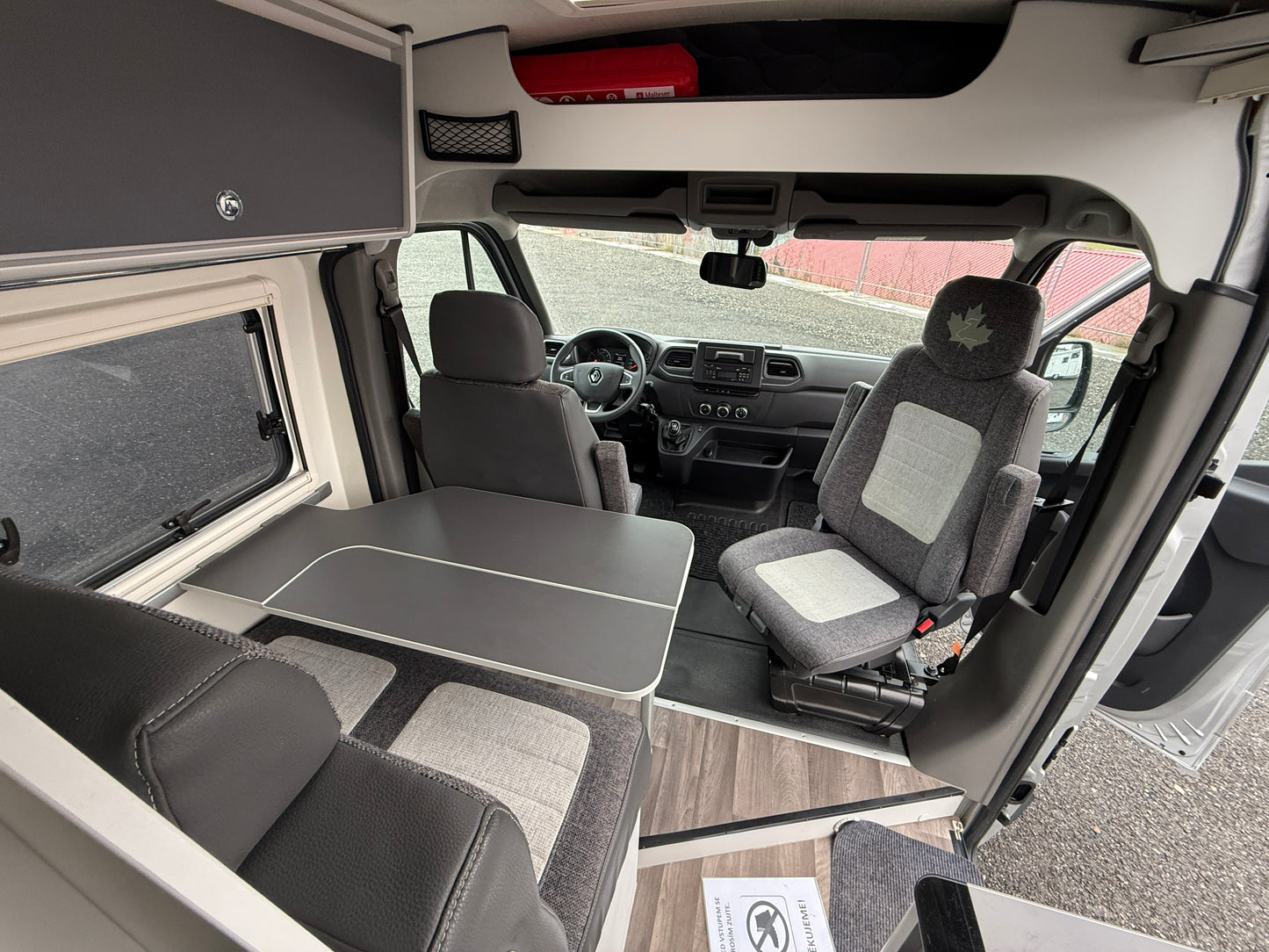 Ahorn 550 VAN, 2021, markýza, Truma diesel