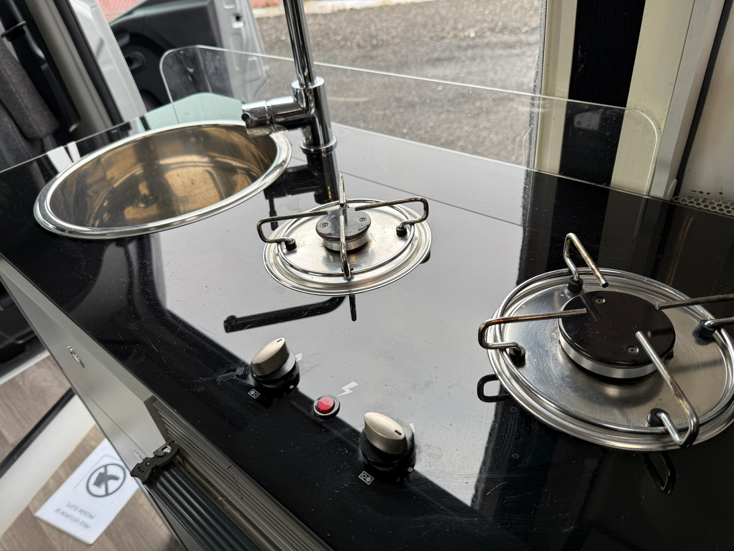 Ahorn 550 VAN, 2021, markýza, Truma diesel