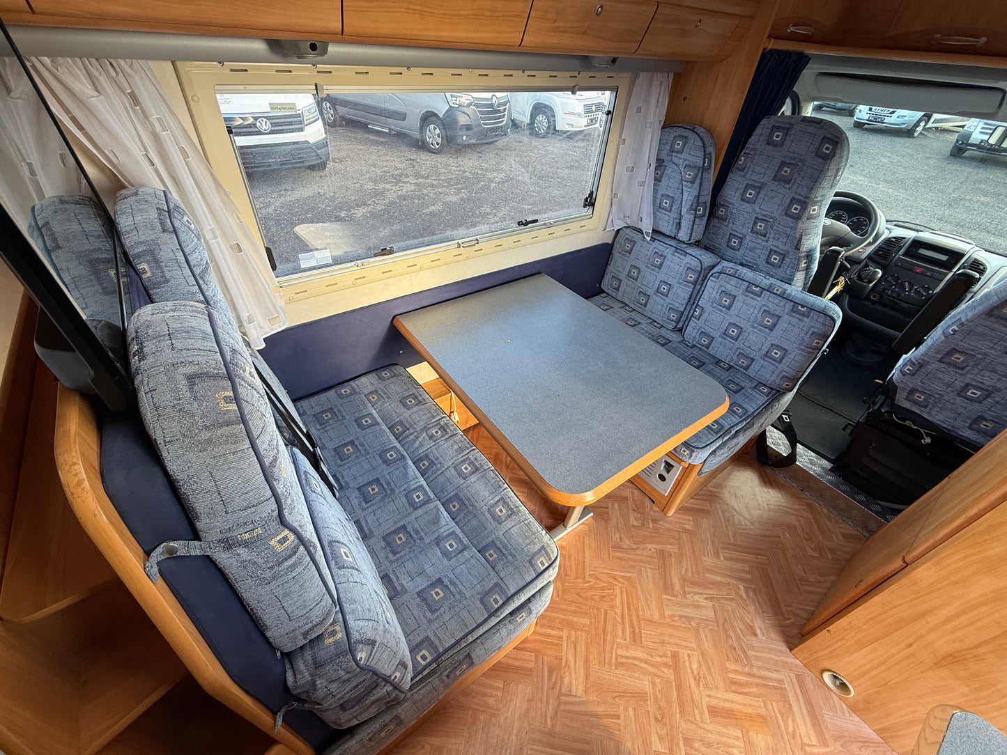 Adria, 2004, 2.8 jtd, 6 osob na jízdu, solárná panely