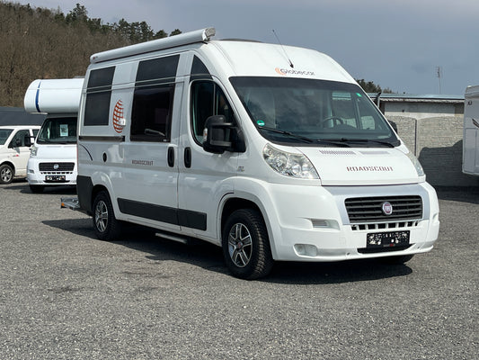 Globecar Fiat Ducato, markýza, tažné, držák na motorku
