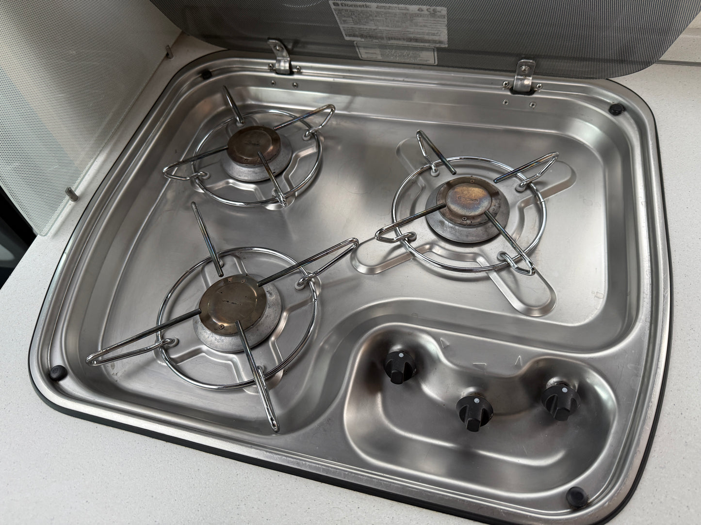 Dethleffs Trend, královská postel, markýza, držák motorky