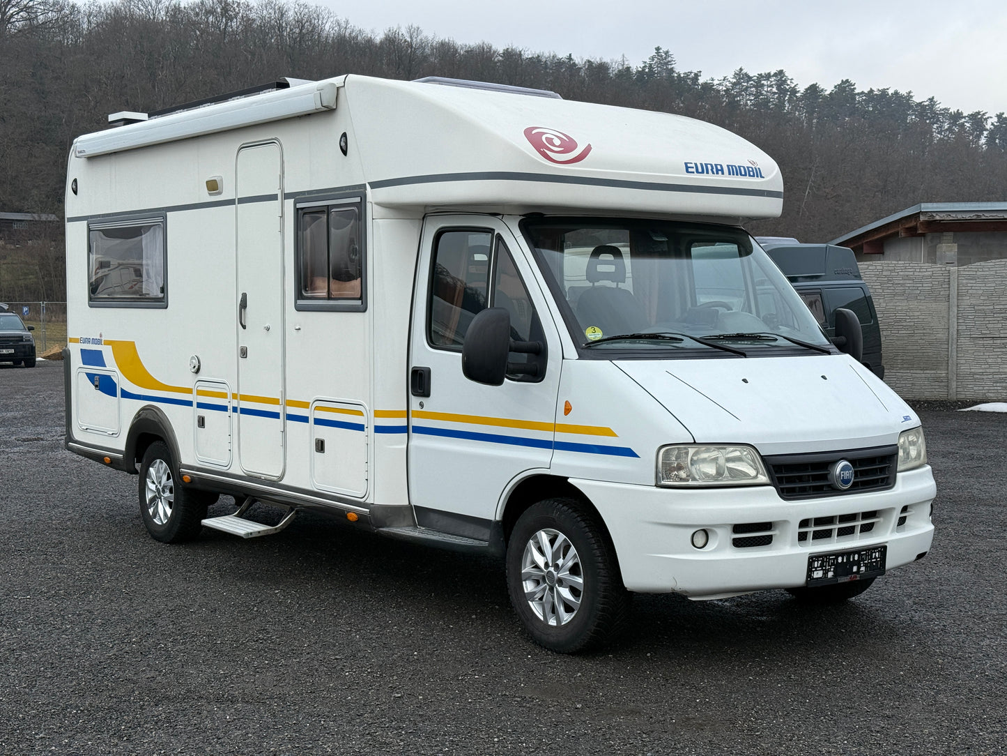 Eura Mobil, expediční úprava, LPG generátor, solár - REZERVACE