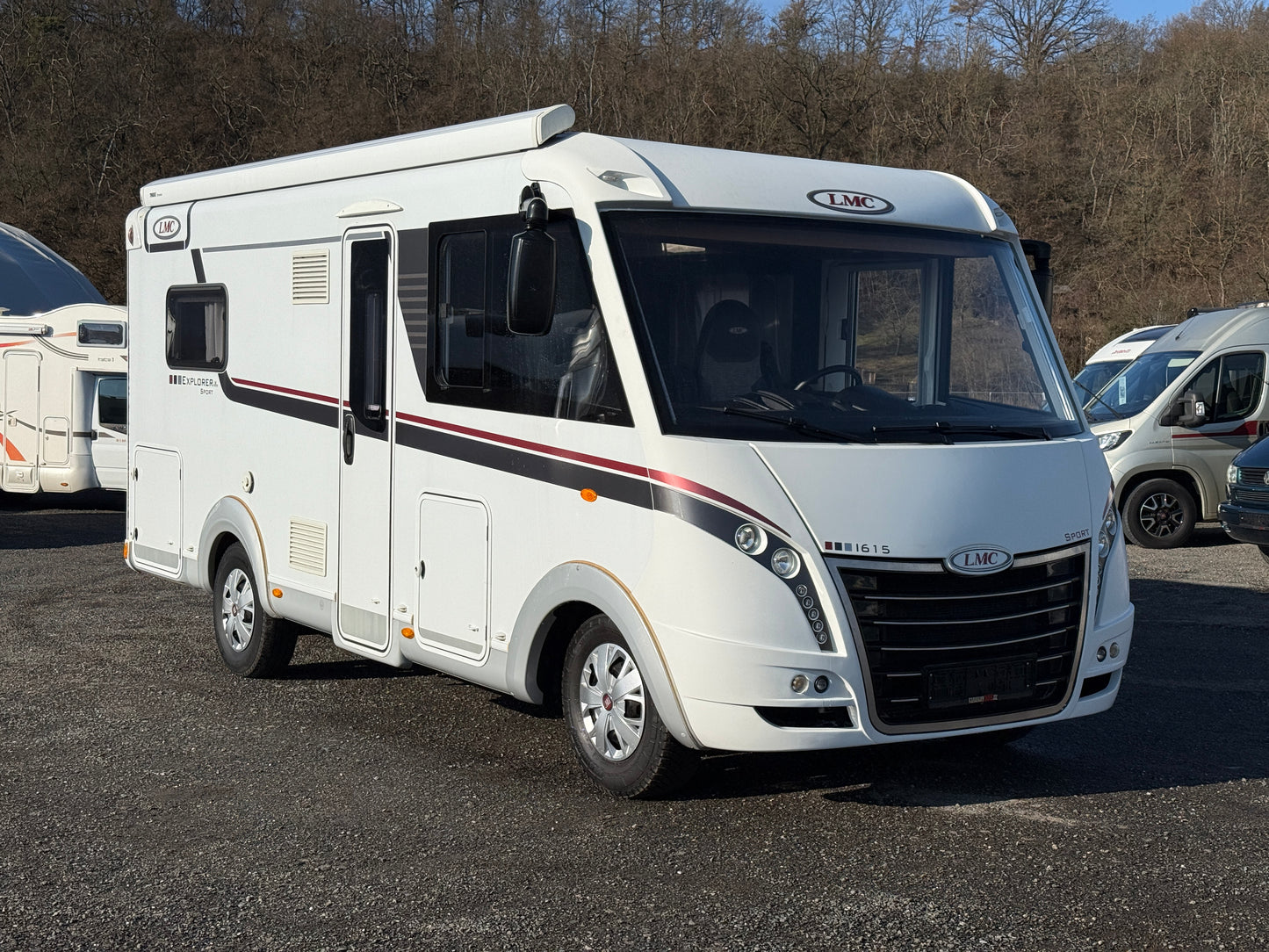 LMC Explorer Sport I 615, markýza, tažné zařízení, 2019, 4 osoby