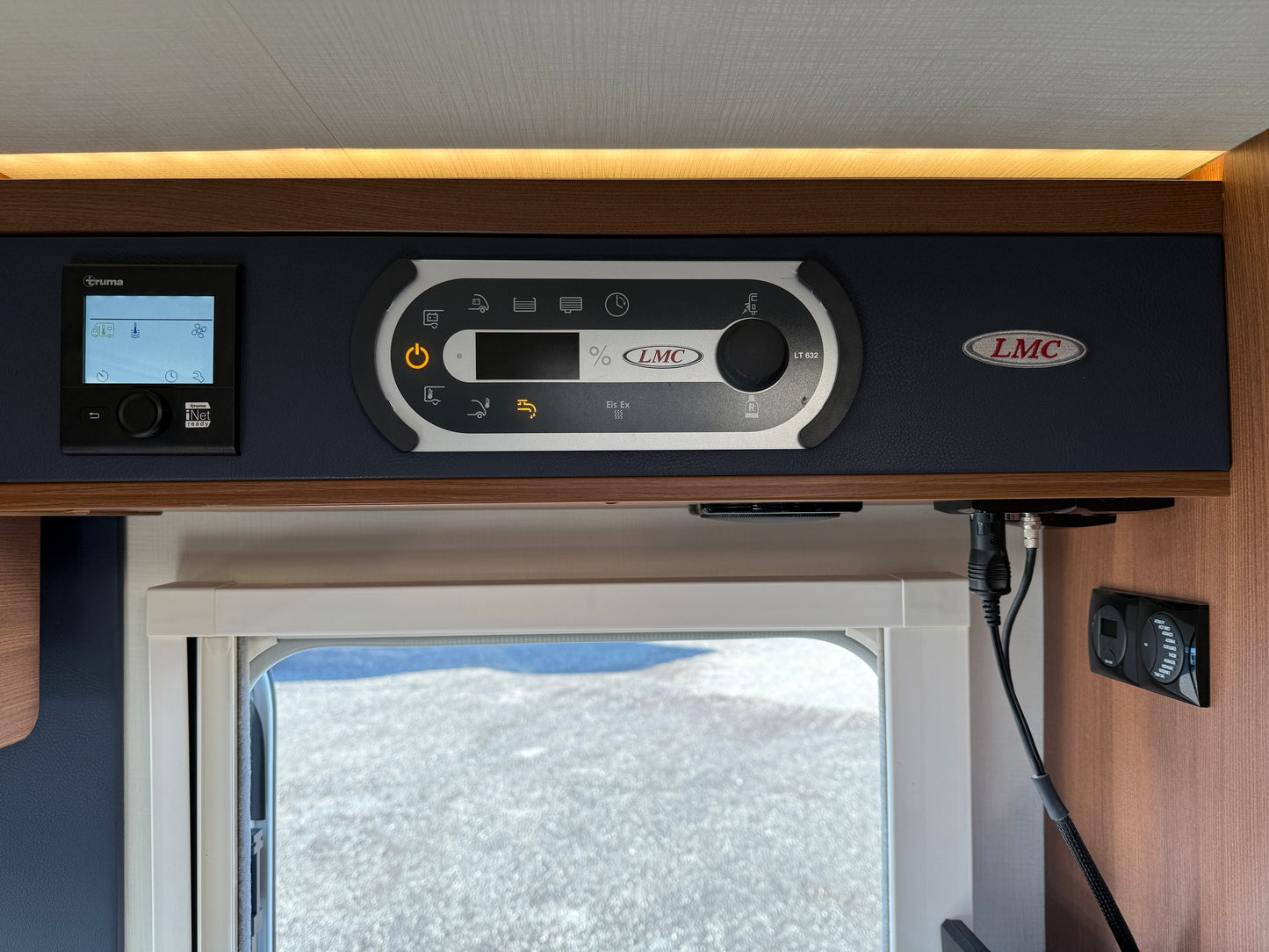 LMC Explorer Sport I 615, markýza, tažné zařízení, 2019, 4 osoby