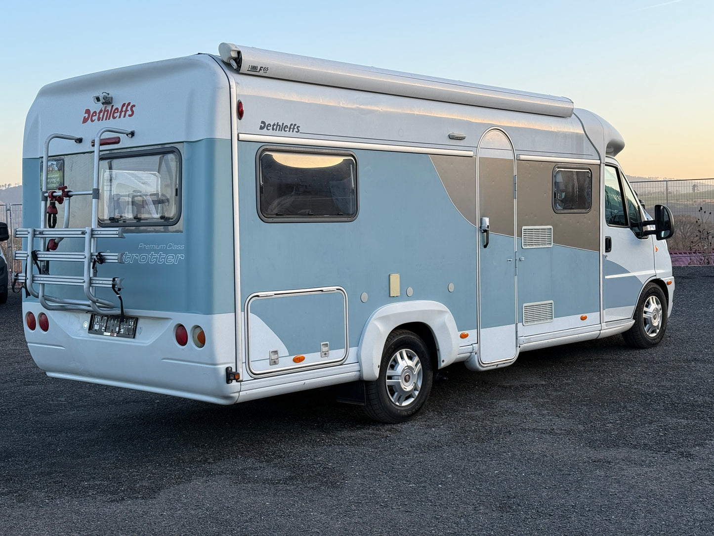 Dethleffs Globetrotter, 2005, 2.8 jtd, 4 osoby, markýza