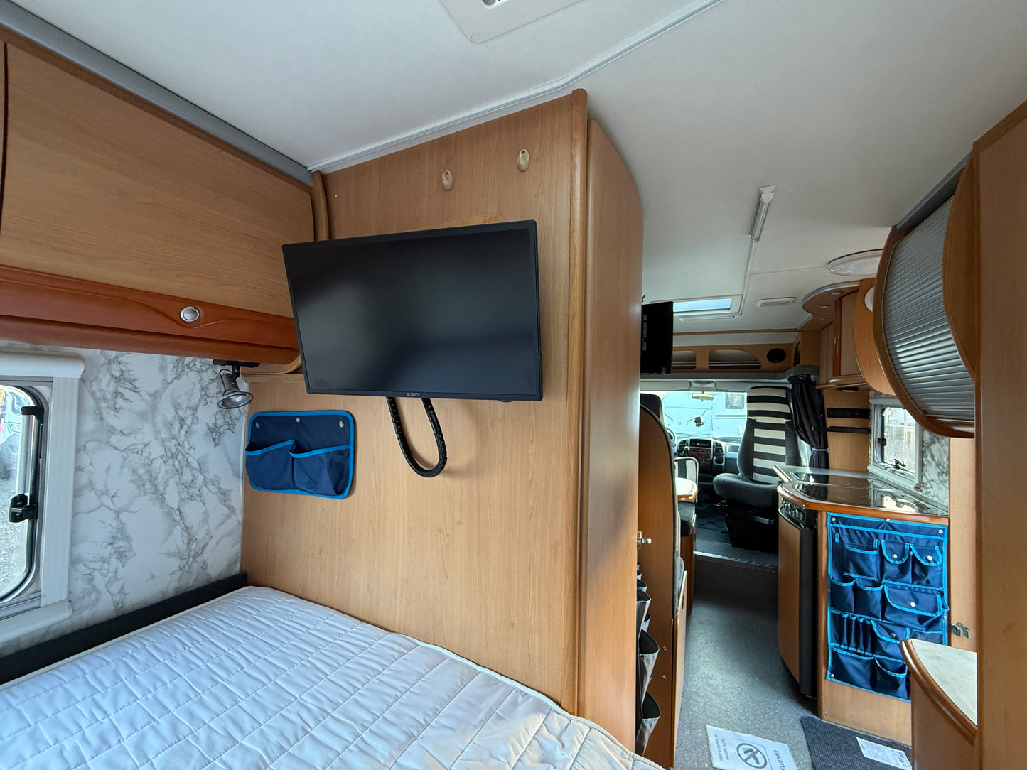 Dethleffs Globetrotter, 2005, 2.8 jtd, 4 osoby, markýza