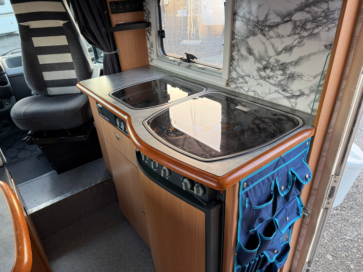 Dethleffs Globetrotter, 2005, 2.8 jtd, 4 osoby, markýza