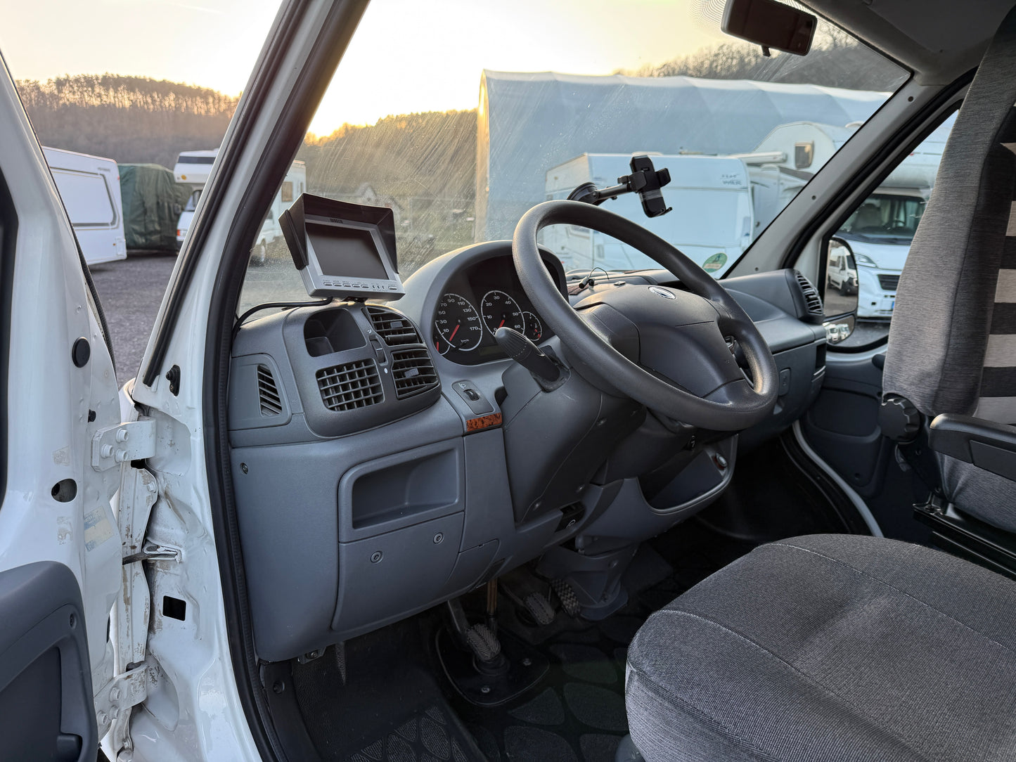 Dethleffs Globetrotter, 2005, 2.8 jtd, 4 osoby, markýza