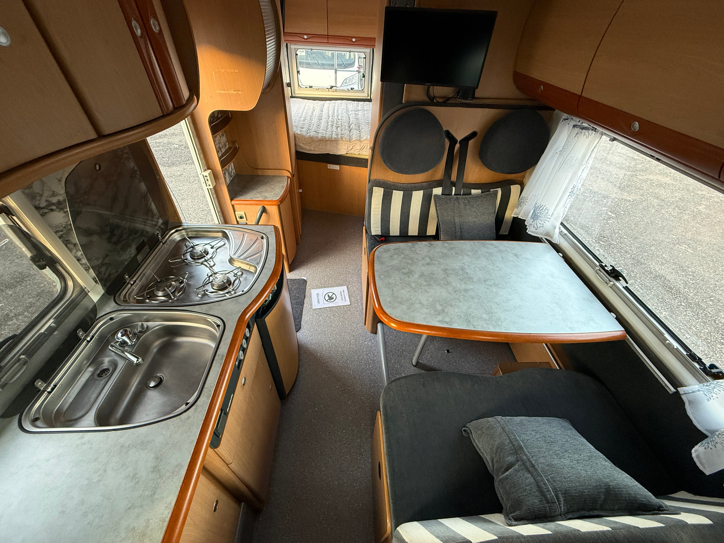 Dethleffs Globetrotter, 2005, 2.8 jtd, 4 osoby, markýza