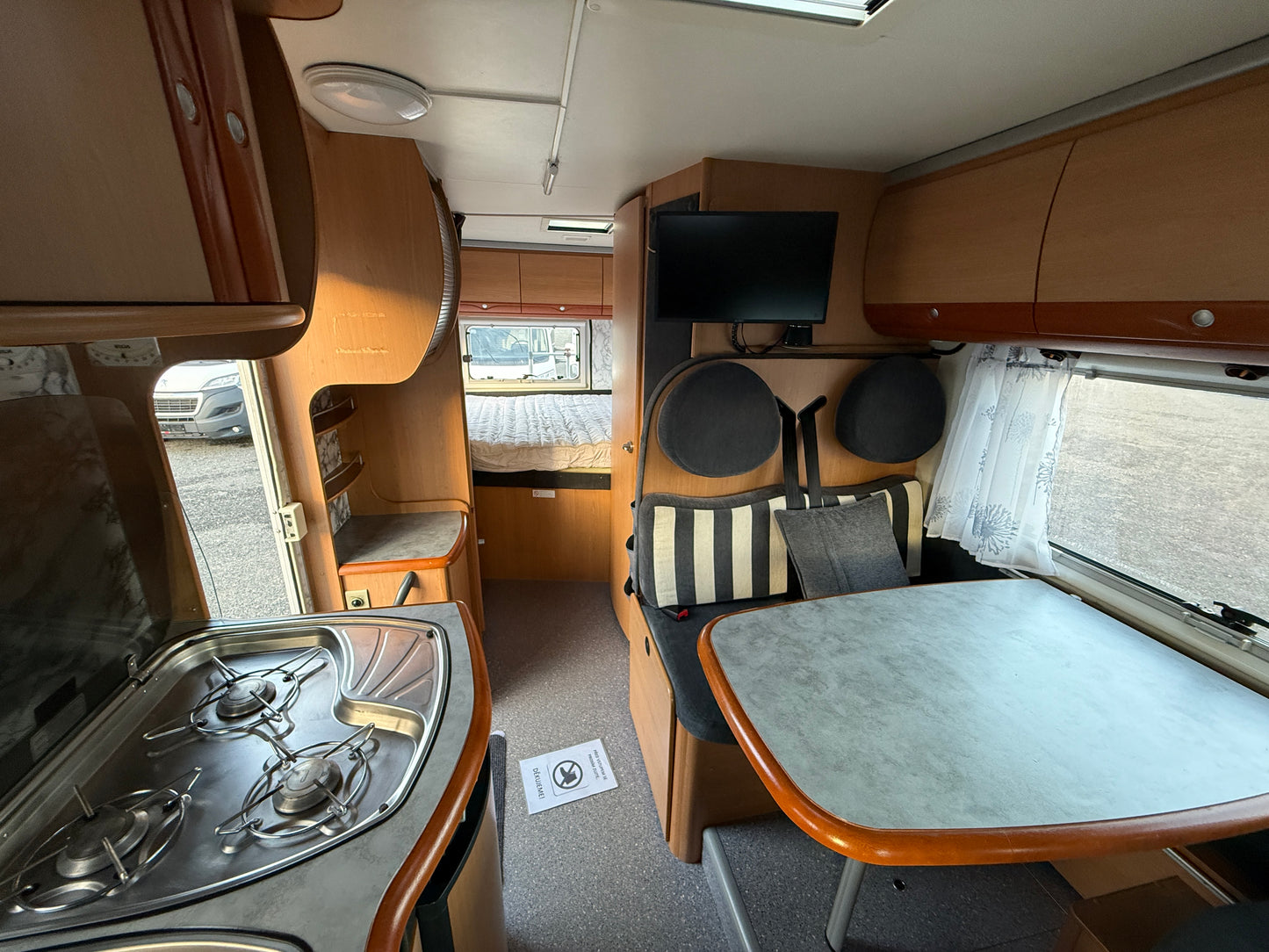 Dethleffs Globetrotter, 2005, 2.8 jtd, 4 osoby, markýza