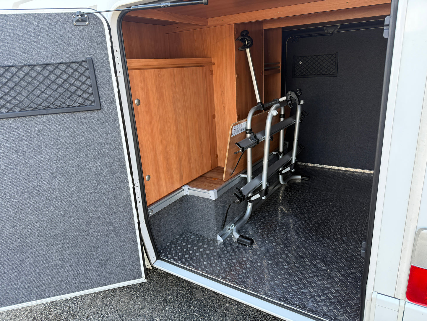 Hymer 580 ML, automat, 2x klimatizace, markýza, satelit