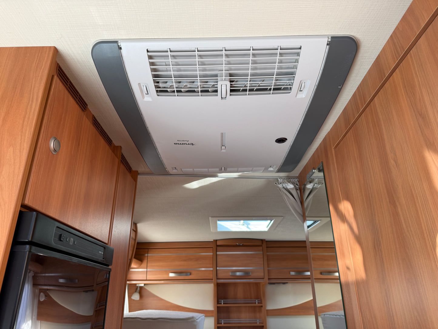 Hymer 580 ML, automat, 2x klimatizace, markýza, satelit