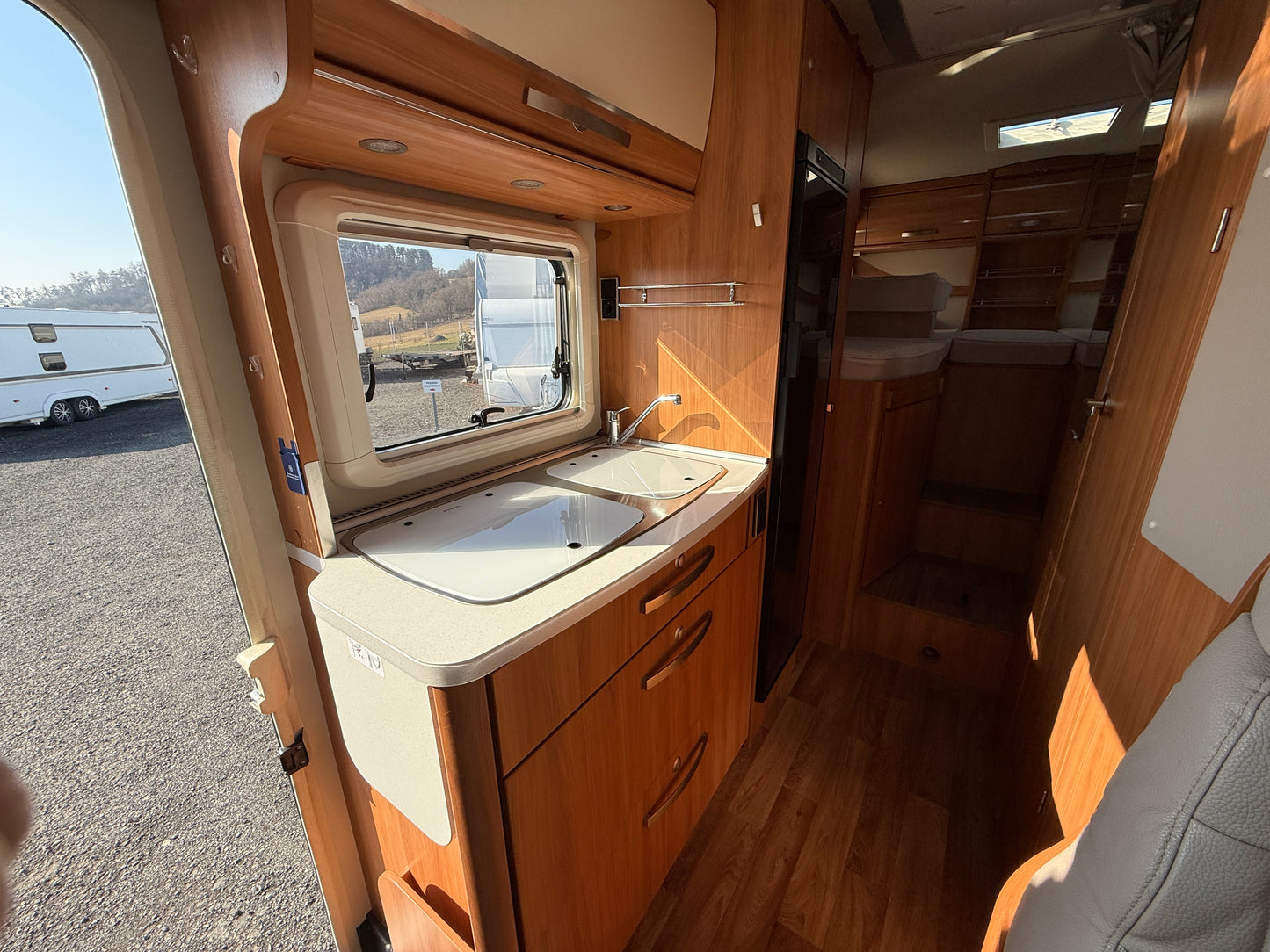 Hymer 580 ML, automat, 2x klimatizace, markýza, satelit