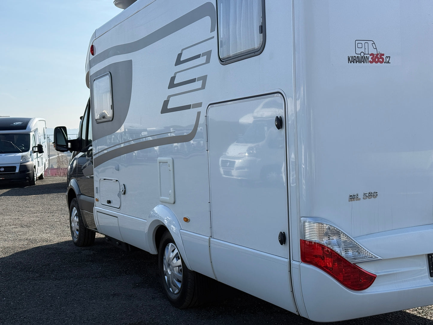 Hymer 580 ML, automat, 2x klimatizace, markýza, satelit